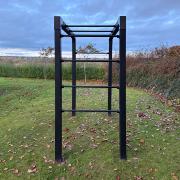 Outdoor fitness træningsstativ – model 4 – sort m/sorte beslag – 179069-15 DETAIL87858