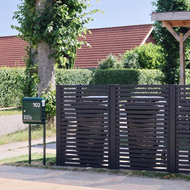 Renovationsskjul close up