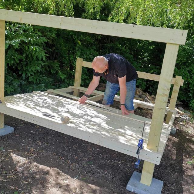 Gulvlægning i shelter