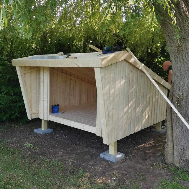 Færdigbygget shelter